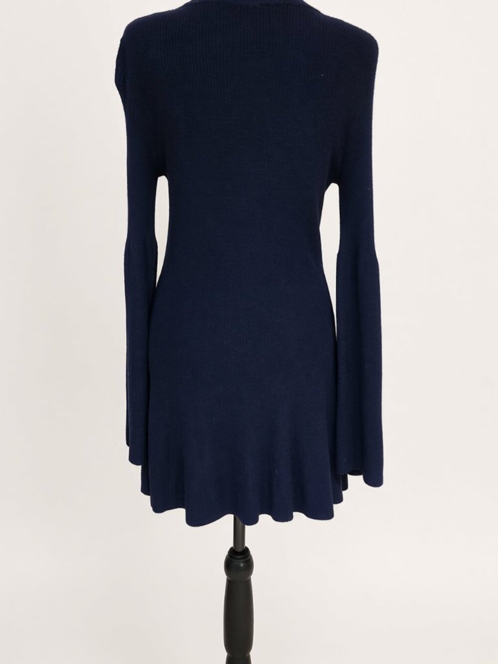 Laurie Felt Navy Cashmere Blend Bell Sleeve Sweater Dress M